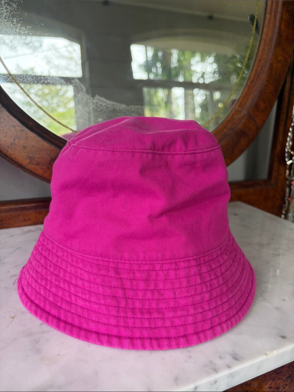 GAP Bright Pink Bucket Hat